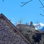 Maison Typique De Montagne *