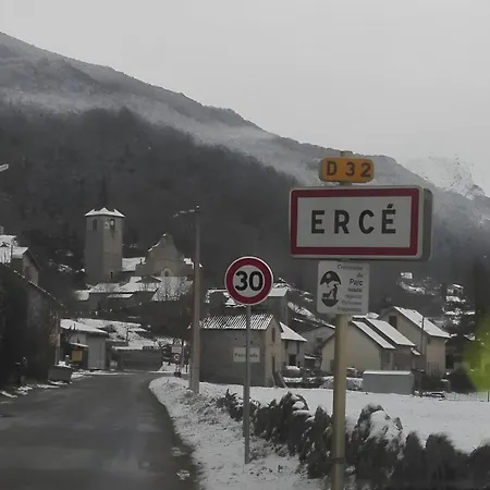 Maison Typique De Montagne * Ercé